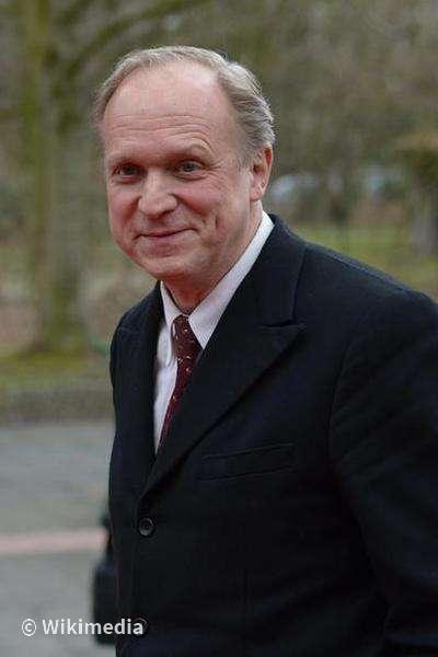 Ulrich Tukur Ulrich Tukur
