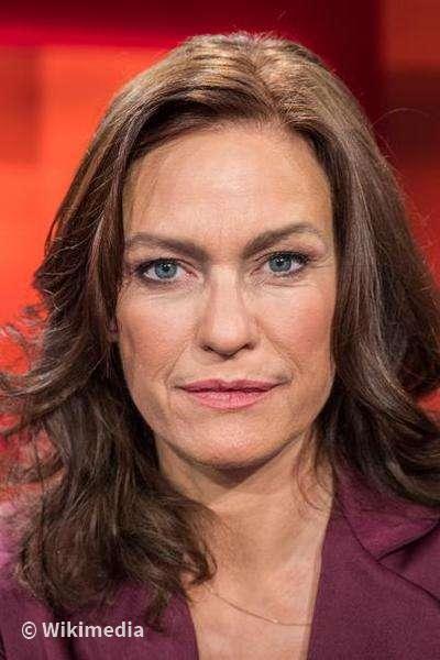 Nina Kronjäger Nina Kronjäger