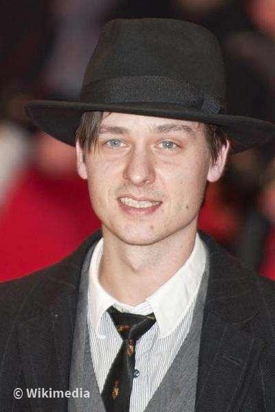 Tom Schilling Tom Schilling